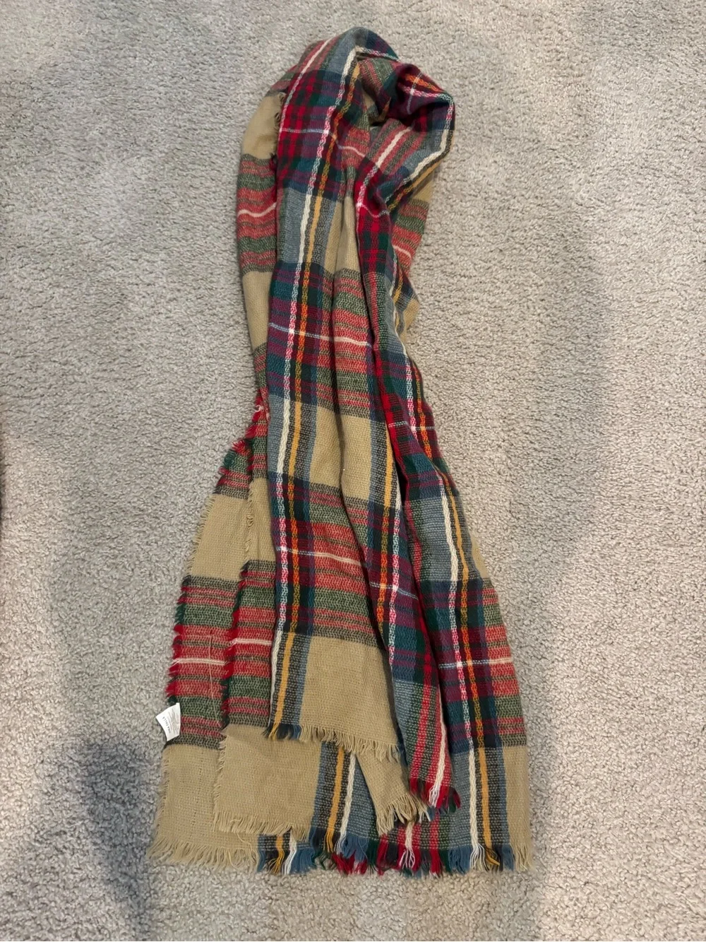 Plaid Scarf - Tan & Red